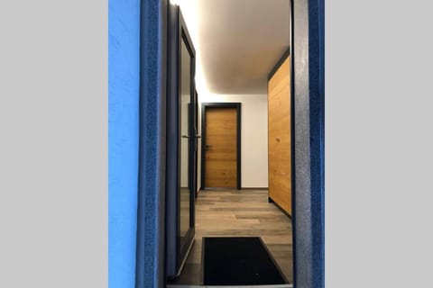 Grand appartement avec terrasse à Chez-Les-Reuses Apartment in Canton of Valais