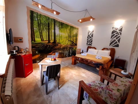 Bed, Bedroom, hair dresser