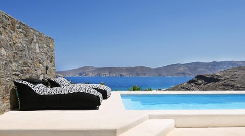 Patio, Natural landscape, View (from property/room), Mountain view, Pool view, Sea view, Swimming pool, Swimming pool, sunbed