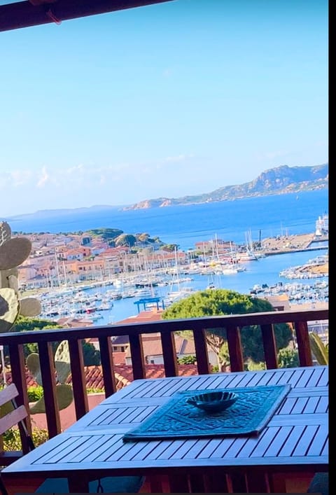 Holiday House Palau Apartment in Palau