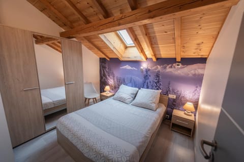 Bed, Bedroom, wardrobe