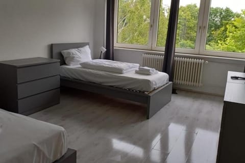 BoLA Ferienwohnung 7 Hamburg-Wandsbek 2 Betten, Küche, Bad Apartment in Hamburg