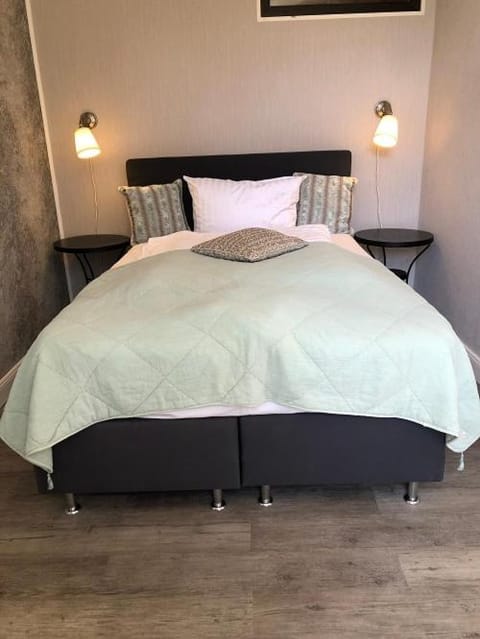 BoLA Ferienwohnung Hamburg Nr 22 EG für 4 Personen, Parkplatz Apartment in Hamburg