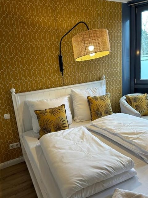 BoLA Ferienwohnung Hamburg 50a mit Balkon Familienfreundlich für 4 Personen, Parkplatz Apartment in Hamburg