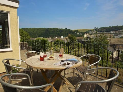 Moonrakers, Clarence Street House in Dartmouth