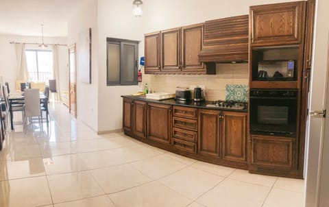 Kitchen or kitchenette, dishwasher, minibar, pet friendly, stove