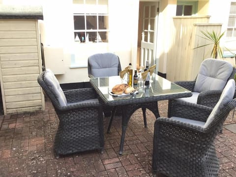 7 Charles Street House in Dartmouth