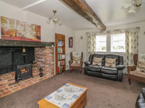 The Farmhouse House in Malvern Hills District