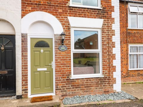 Coorie Cottage House in Broadland District