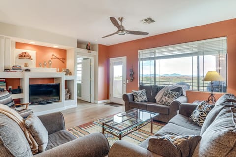 Oro Valley Condo - Nearby Golf and Hiking! Apartment in Oro Valley