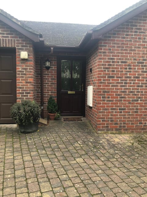 The Oaks Apartment in Warminster