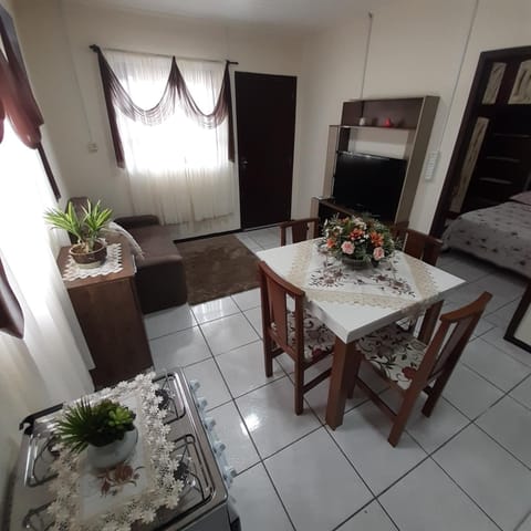 TV and multimedia, Living room, Dining area
