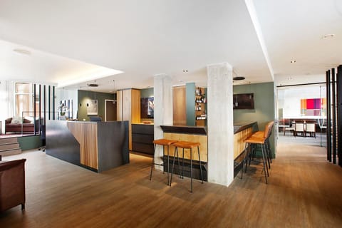Lobby or reception, Lounge or bar
