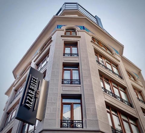 Property building, Facade/entrance