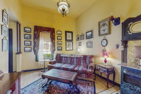 White House House in Ferndale