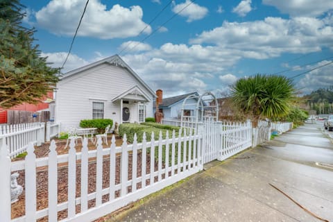 White House House in Ferndale