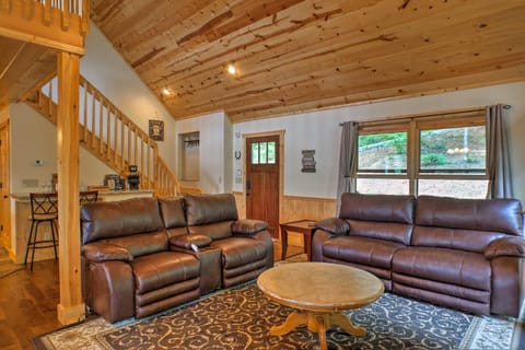 Breathtaking Murphy Cabin with Deck and Mountain Views Cabin in Tennessee