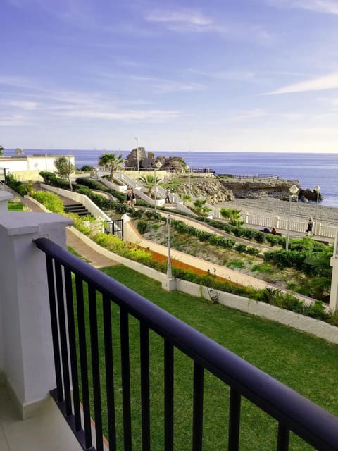 Balcony/Terrace, Garden view, Sea view