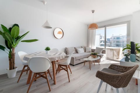 TV and multimedia, Living room, Other, Dining area