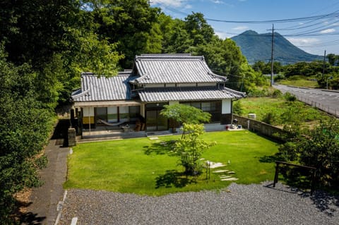 Day, Neighbourhood, Garden