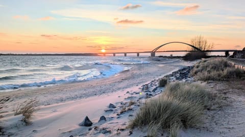 Ferienhaus Brückenblick 12 A - direkt am Meer House in Ostholstein
