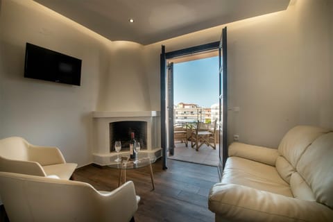 Communal lounge/ TV room, Seating area