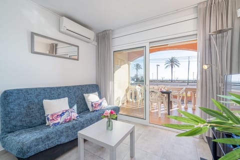 Balcony/Terrace, Living room
