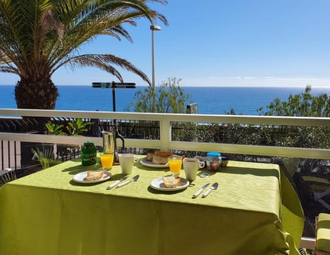 View (from property/room), Balcony/Terrace, Sea view