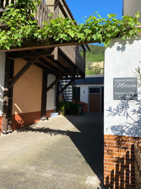 Facade/entrance, Parking