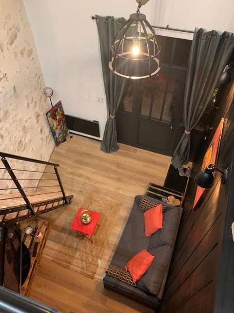 L'Atelier Planqué Bed and Breakfast in Le Mans