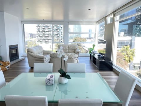 Living room, Seating area, Dining area