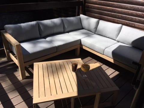 Chalet D'un Ami Chalet in Wallonia, Belgium