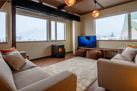 Living room, Mountain view