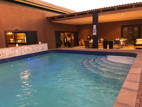 Swimming pool