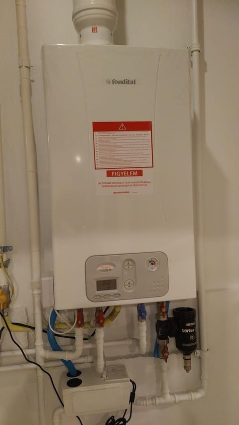 FSQH UNDER Apartman Apartment in Szeged