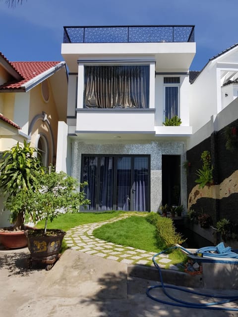 Property building, Patio
