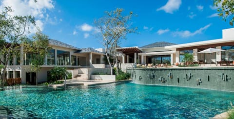 Property building, Swimming pool