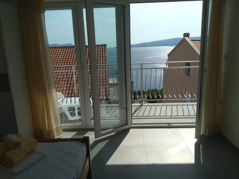 View (from property/room), Balcony/Terrace, Sea view
