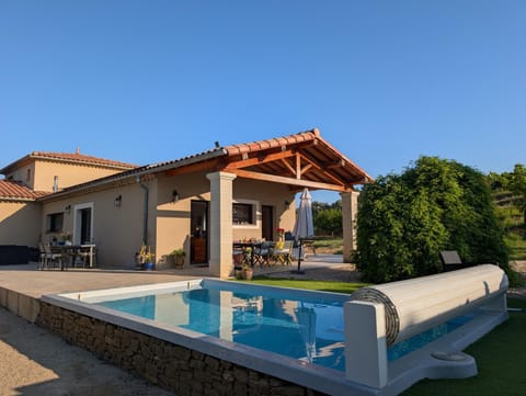 Patio, Swimming pool, Breakfast
