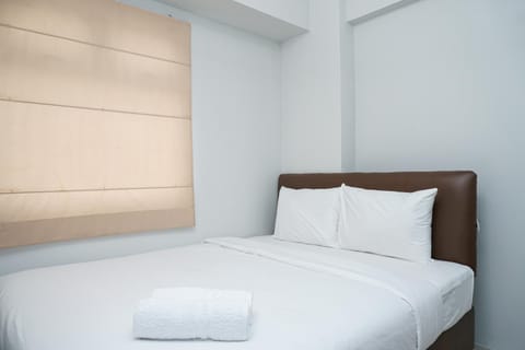 Property building, Bed, Bedroom