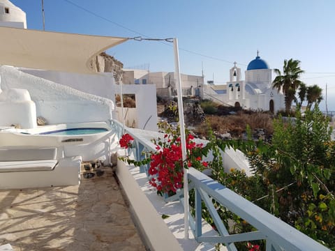 Patio, Day, Balcony/Terrace, Garden view, Pool view, Swimming pool