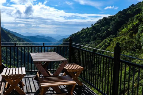 Balcony/Terrace, Mountain view