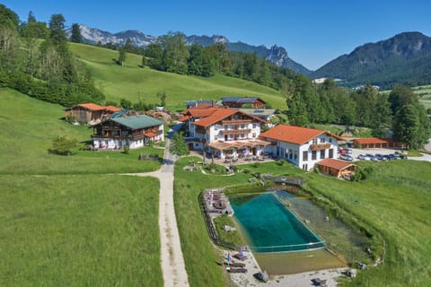Property building, Bird's eye view, Summer, Garden, Pool view