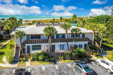 Whitney Beach View 332 Apartment in Longboat Key