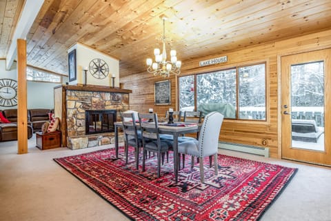 Vance Bay Getaway House in Manitowish Waters