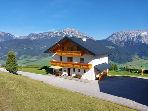Property building, Spring, Day, Natural landscape, Mountain view