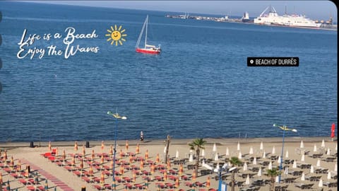 Text overlay, Sea view