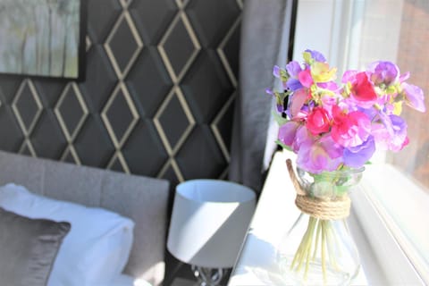 Bed, Decorative detail, Bedroom, Family