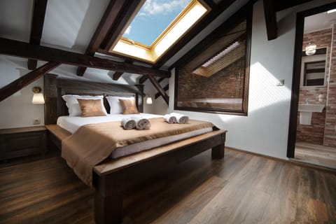 Bed, Bathroom, View (from property/room), Photo of the whole room, Bedroom, towels