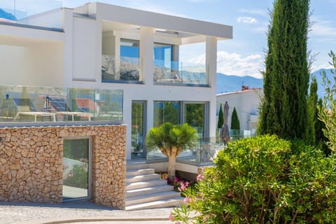 Shimmer & Shine Apartment in Lika-Senj County